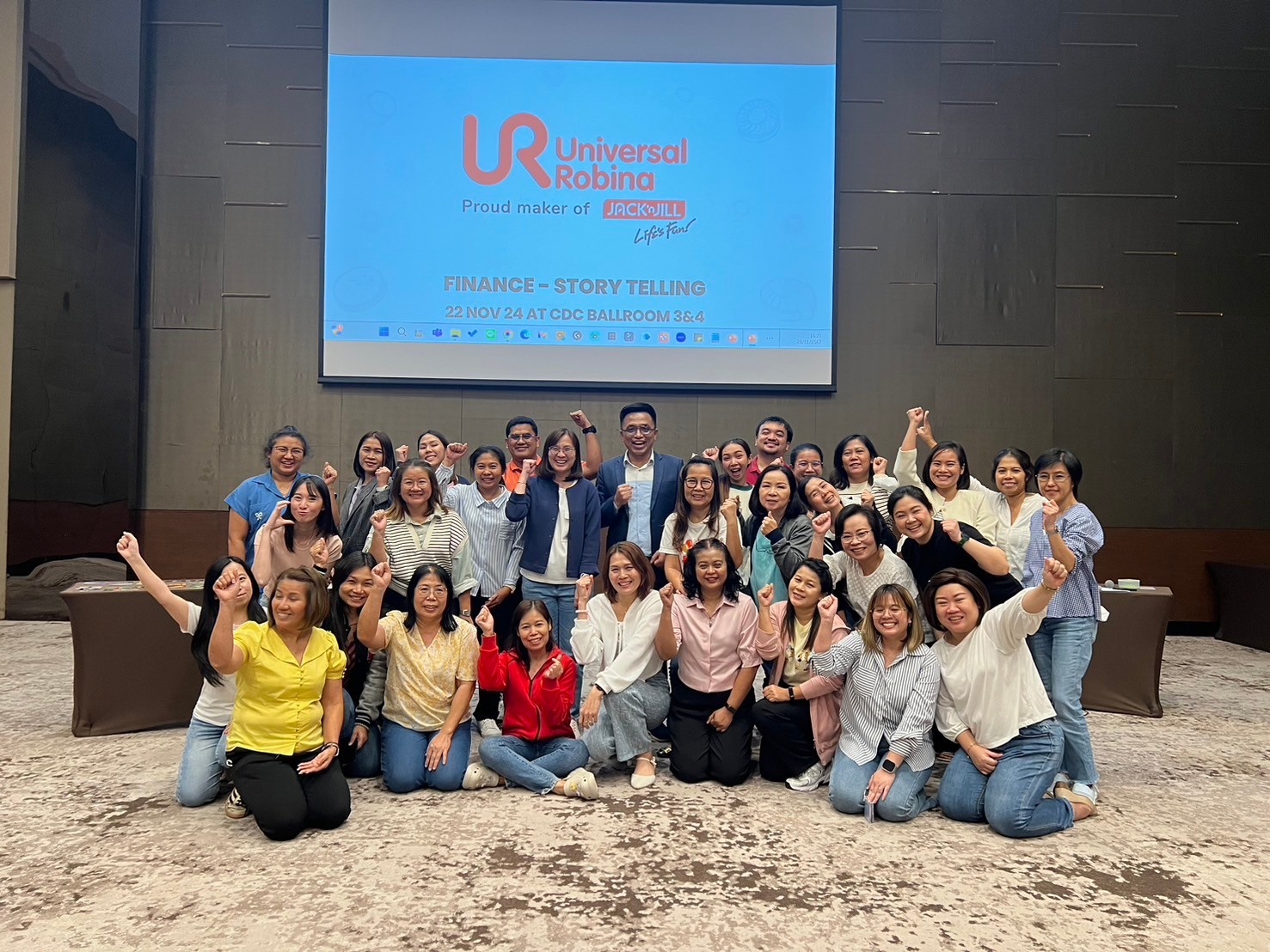 Team Building & Cross-Functional Synergy — หลอมรวมพลังทีมและทลาย Silo ข้ามแผนก